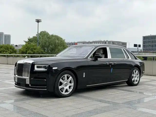 2018 Phantom 6.7T Long Wheelbase