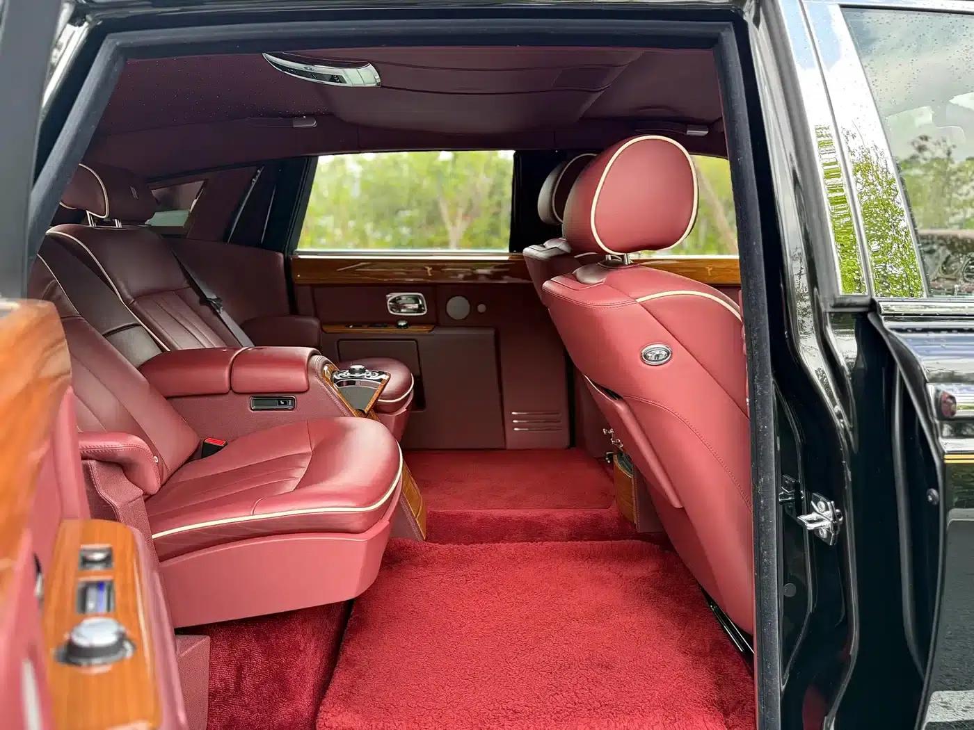 2013 Phantom 6.7L Extended Wheelbase (EWB) — миниатюра 13