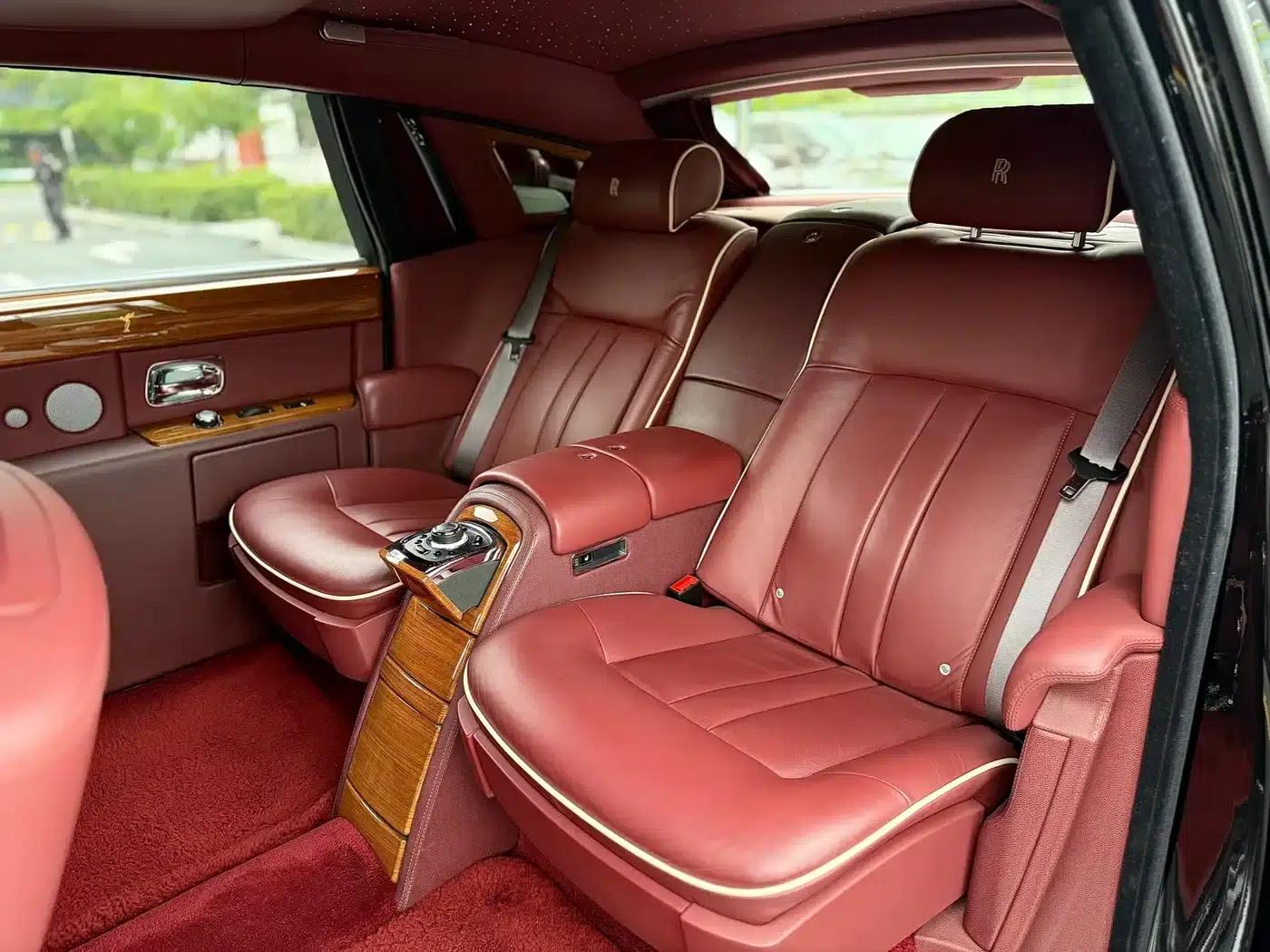 2013 Phantom 6.7L Extended Wheelbase (EWB) — миниатюра 5