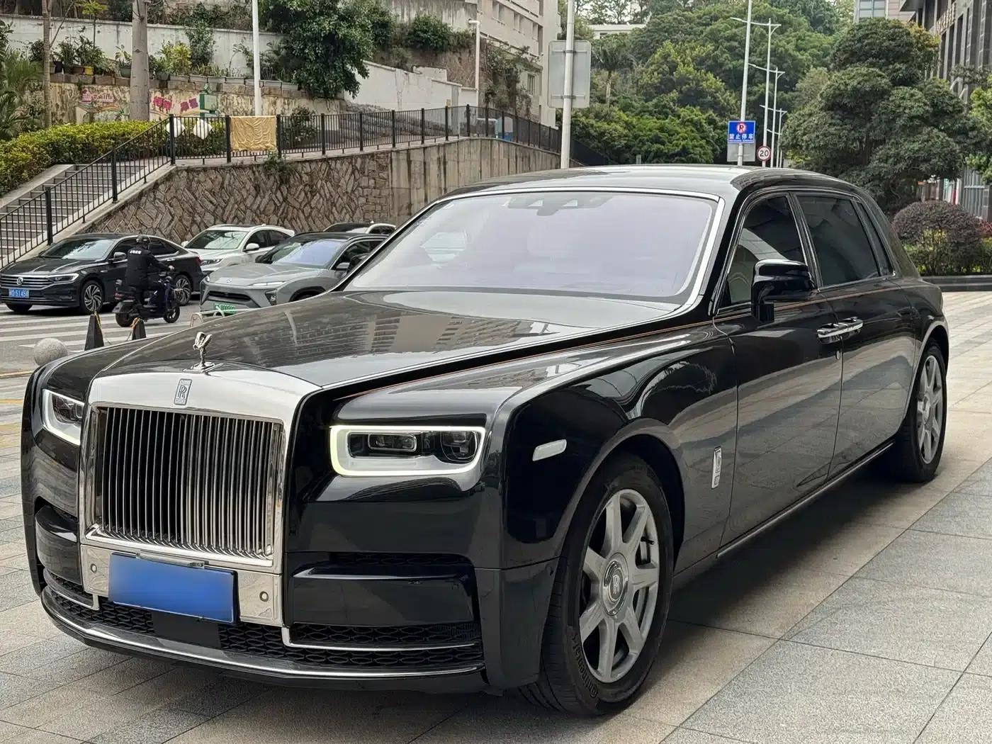 2018 Phantom 6.7T Long Wheelbase — миниатюра 1