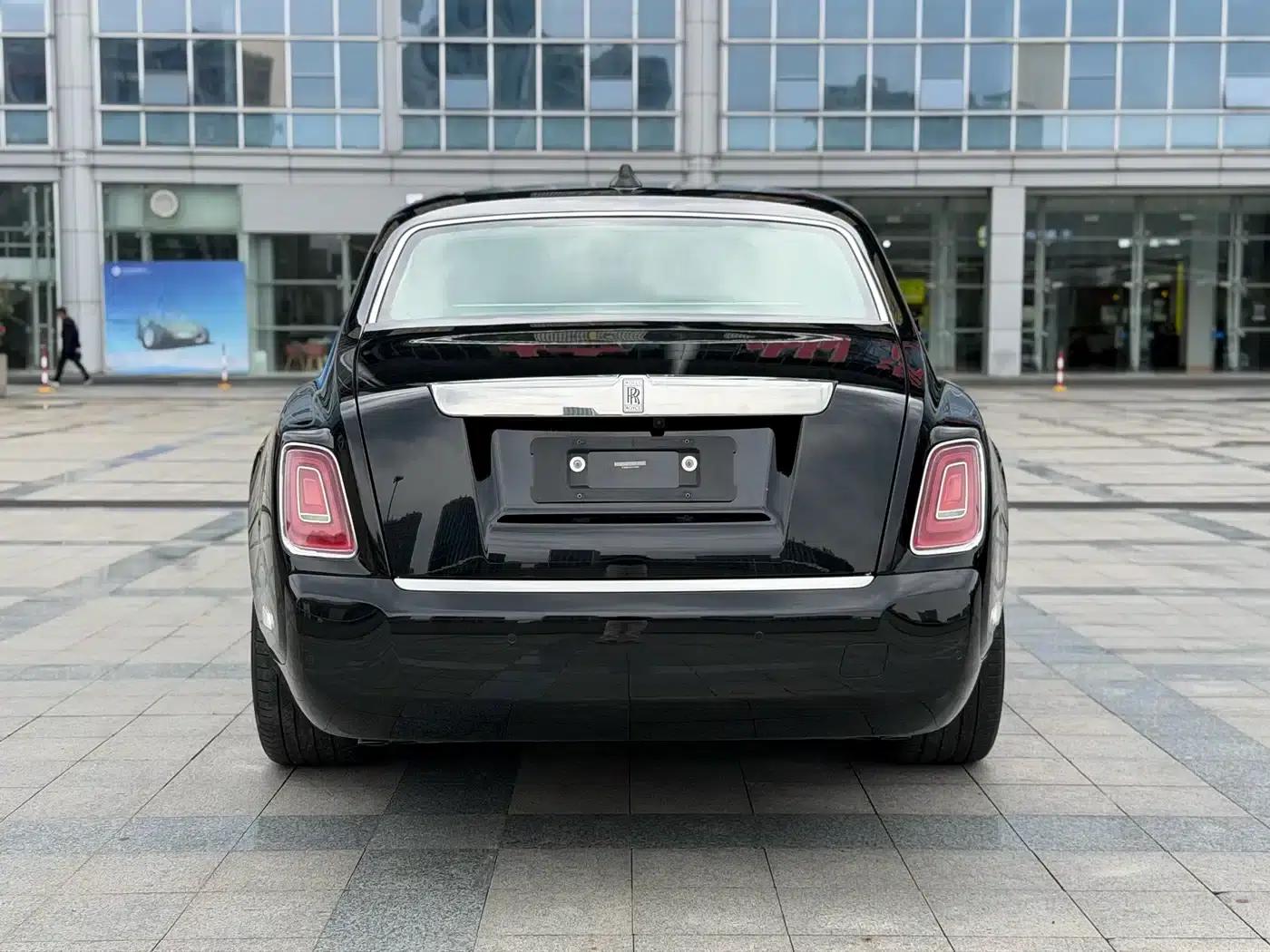 2018 Phantom 6.7T Long Wheelbase — миниатюра 5