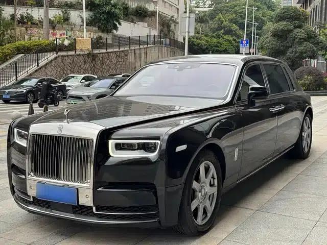 2018 Phantom 6.7T Long Wheelbase
