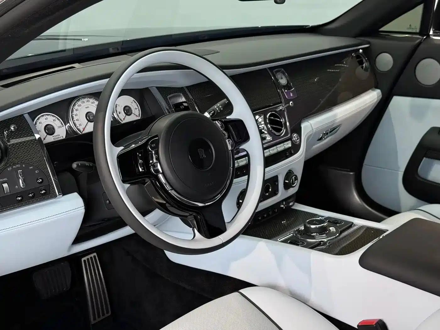 2018 Phantom 6.6T Black Badge — миниатюра 5
