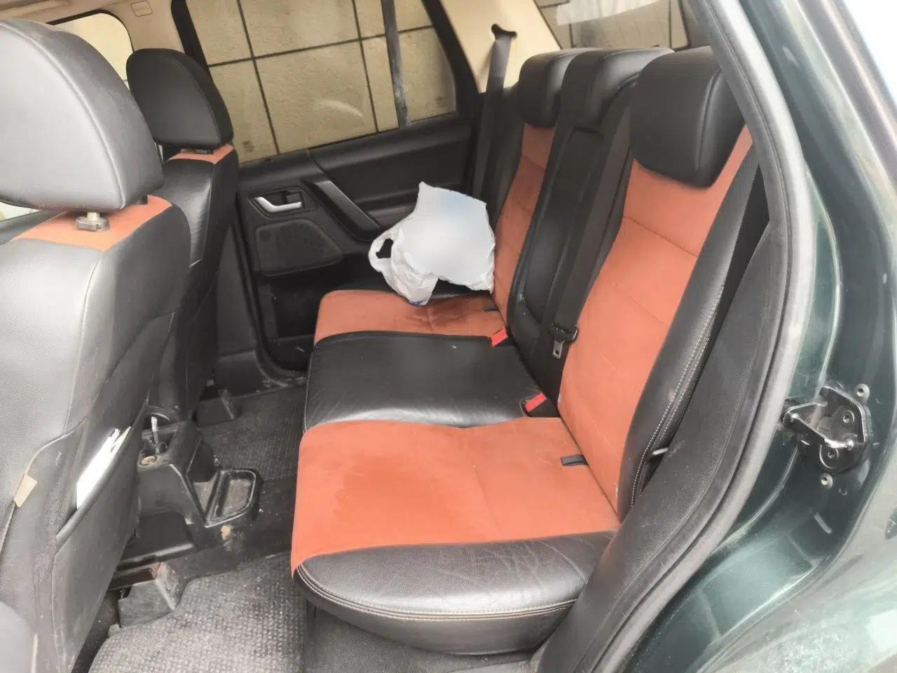 Land Rover Freelander 2 2011 3.2L i6 SE Gasoline Version — миниатюра 18