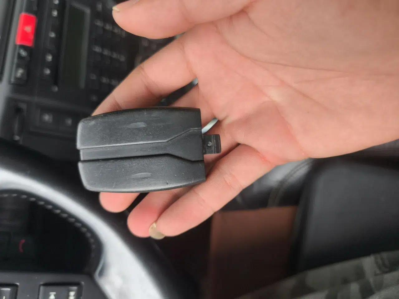 Land Rover Freelander 2 2011 3.2L i6 SE Gasoline Version — миниатюра 9