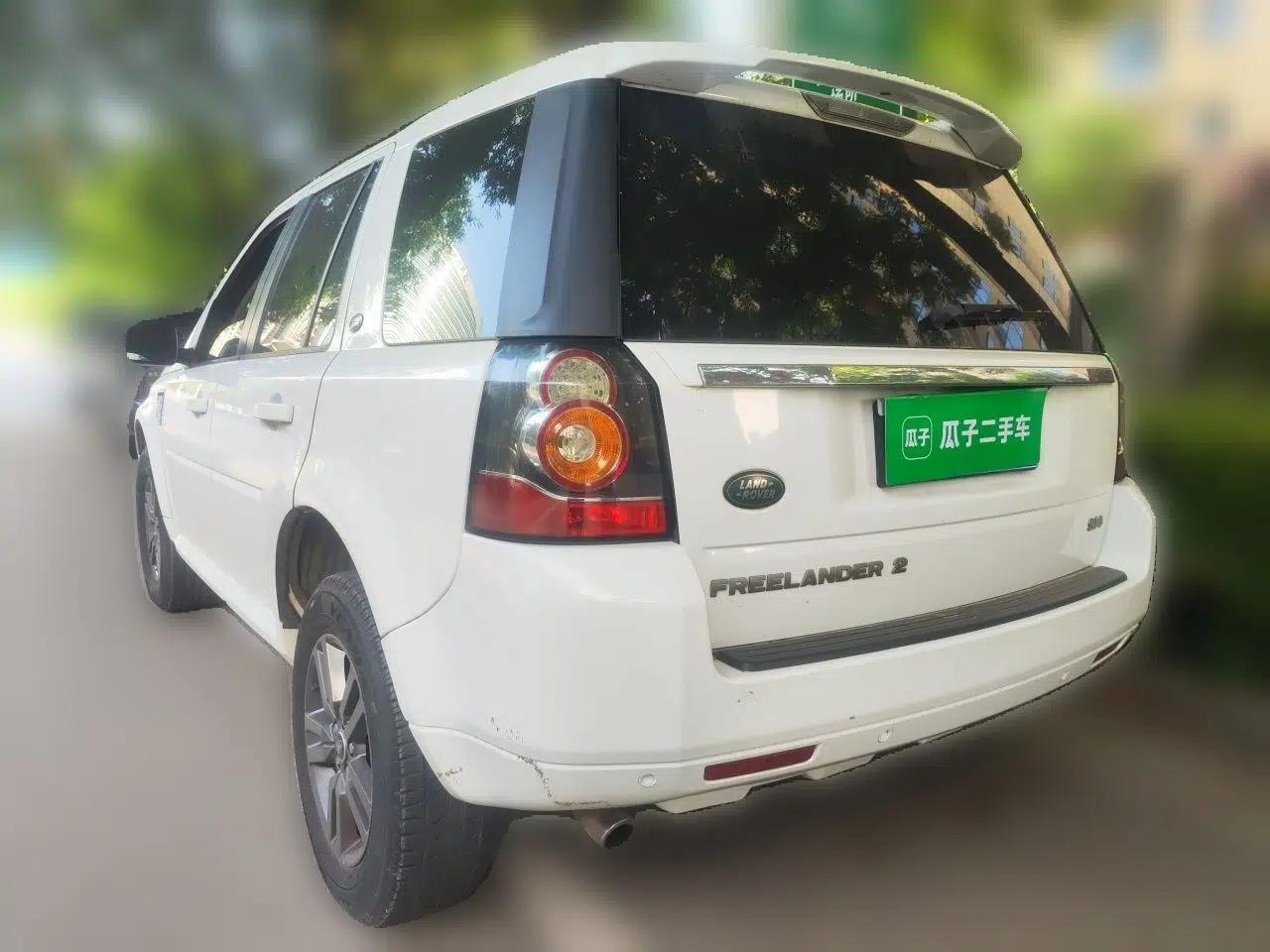 Land Rover Freelander 2 2015 2.0T Si4 XS Collection Edition — миниатюра 4