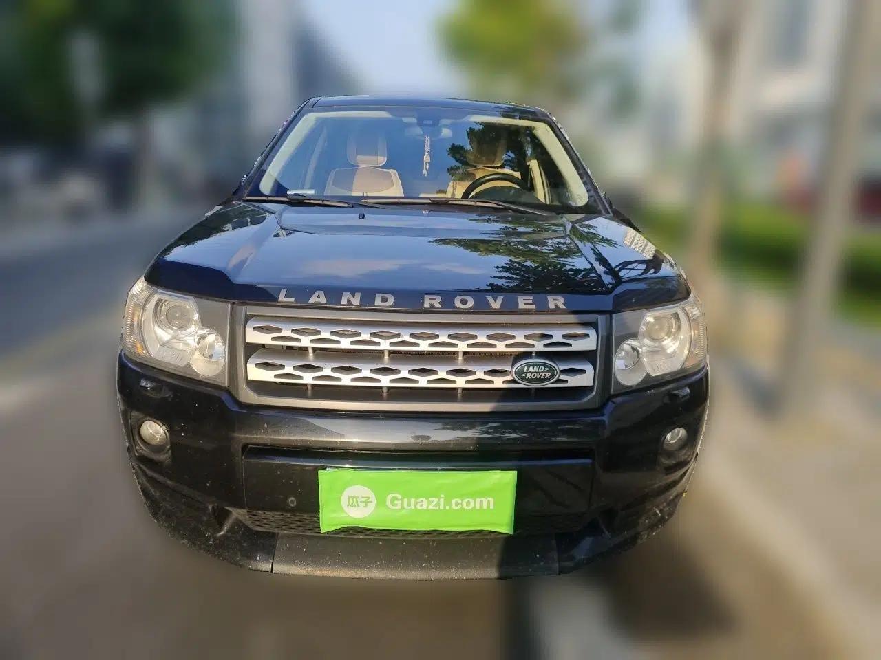 Land Rover Freelander 2 2012 2.0T Si4 HSE Gasoline Version — миниатюра 2
