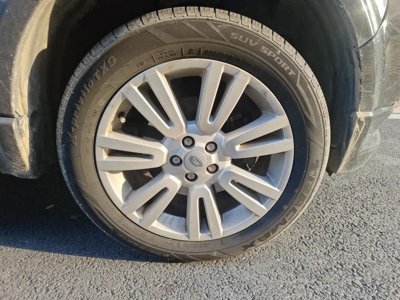 Land Rover Freelander 2 2012 2.0T Si4 HSE Gasoline Version — миниатюра 8