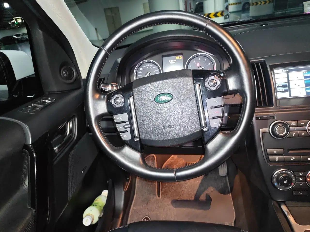 Land Rover Freelander 2 2013 2.0T Si4 HSE Gasoline Version — миниатюра 11