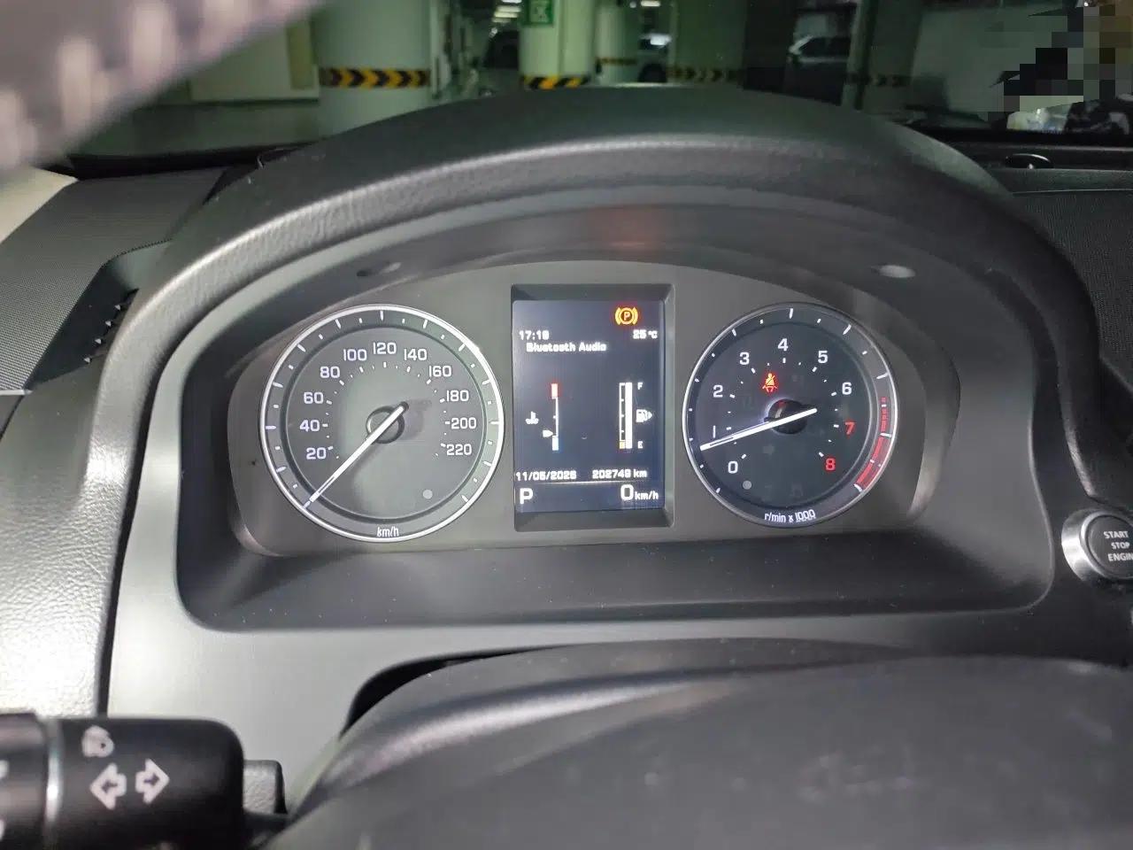 Land Rover Freelander 2 2013 2.0T Si4 HSE Gasoline Version — миниатюра 12