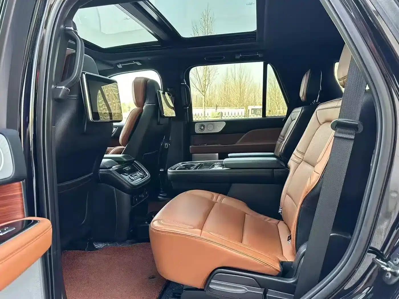 Navigator 2019 3.5T Premium Edition (China VI Emission Standard) — миниатюра 9