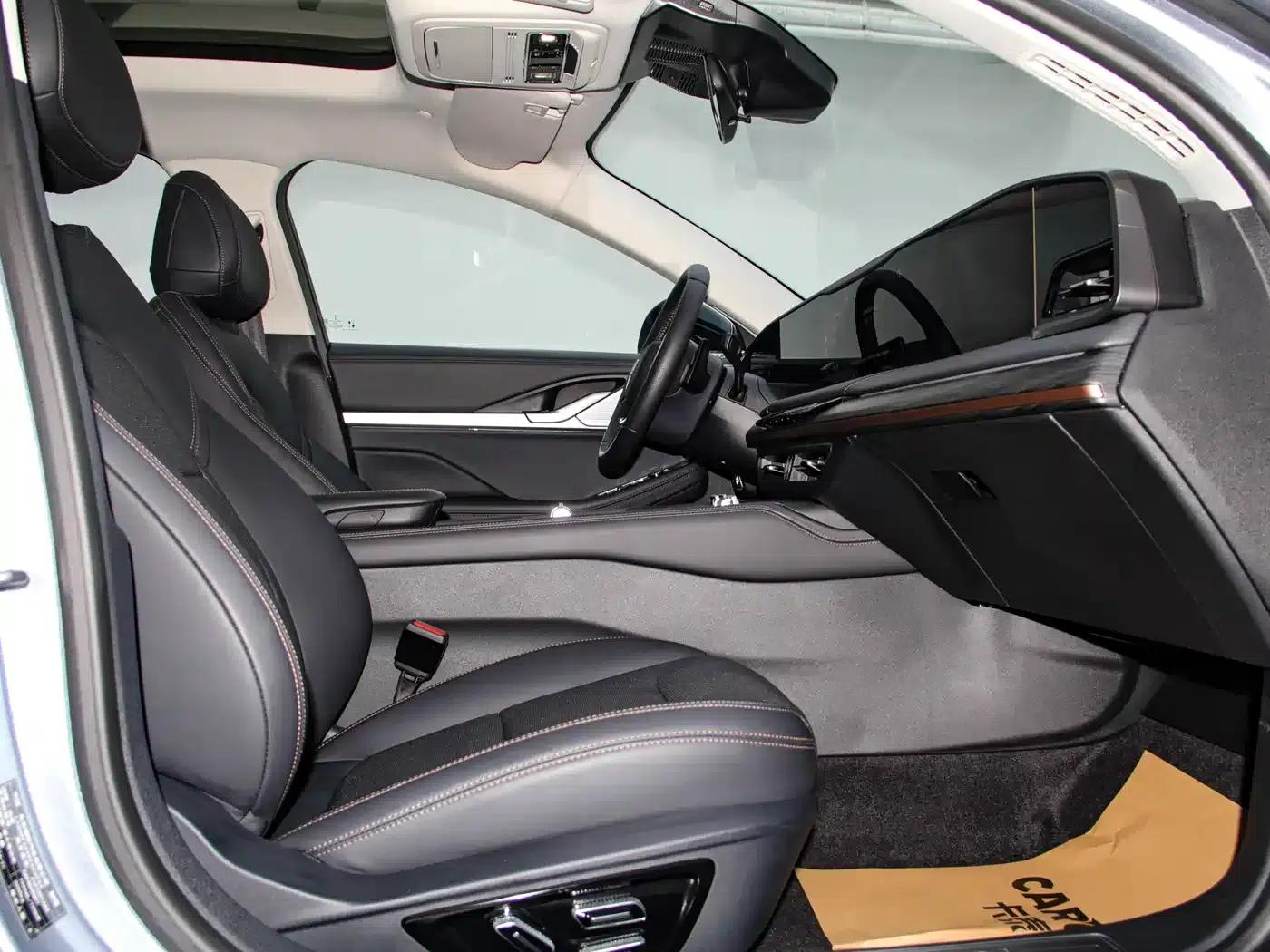 Lincoln Z 2025 2.0T Premium Edition — миниатюра 12