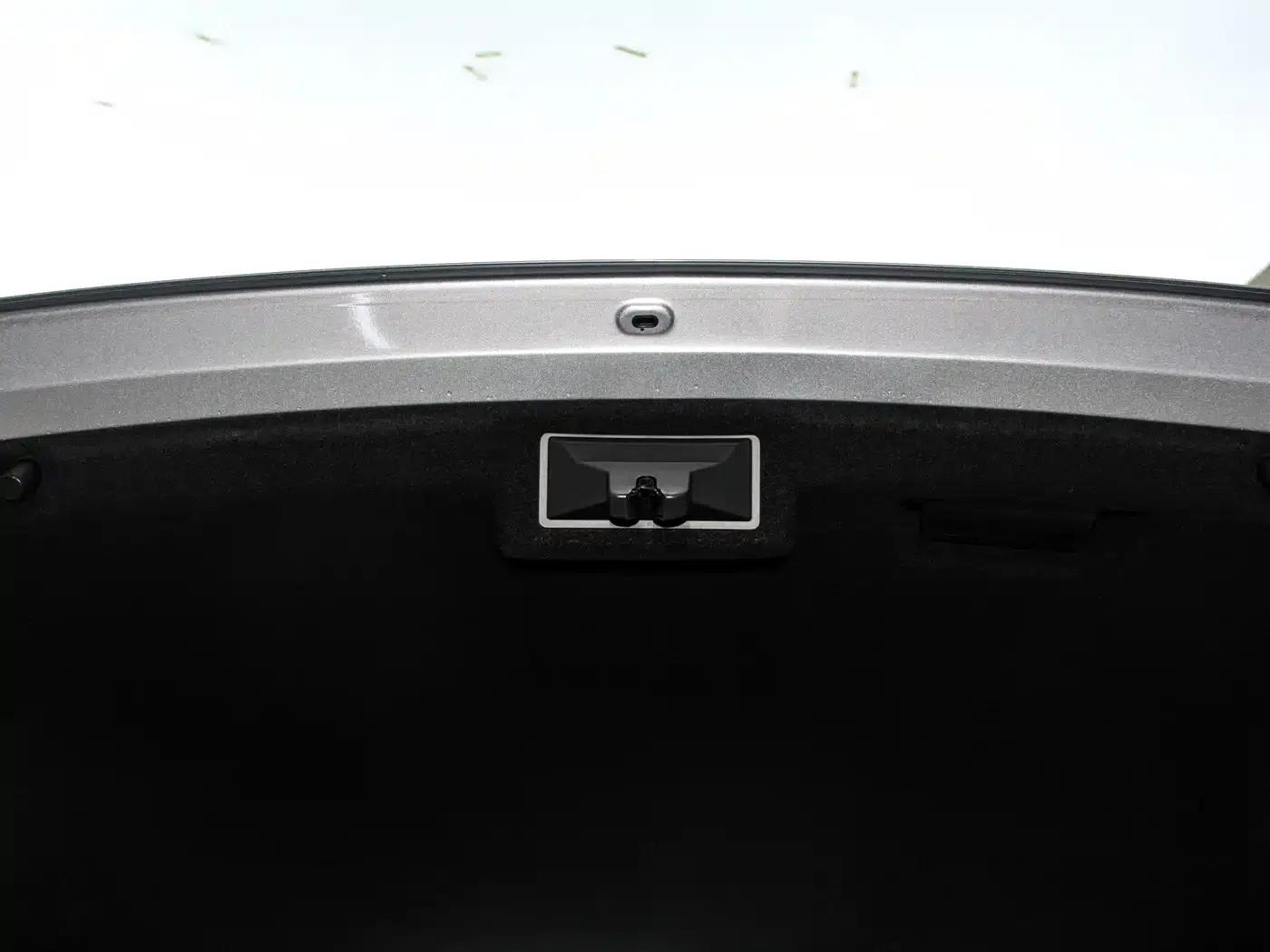 Lincoln Z 2025 2.0T Premium Edition — миниатюра 25