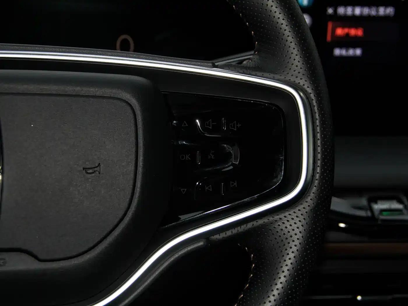 Lincoln Z 2025 2.0T Premium Edition — миниатюра 27