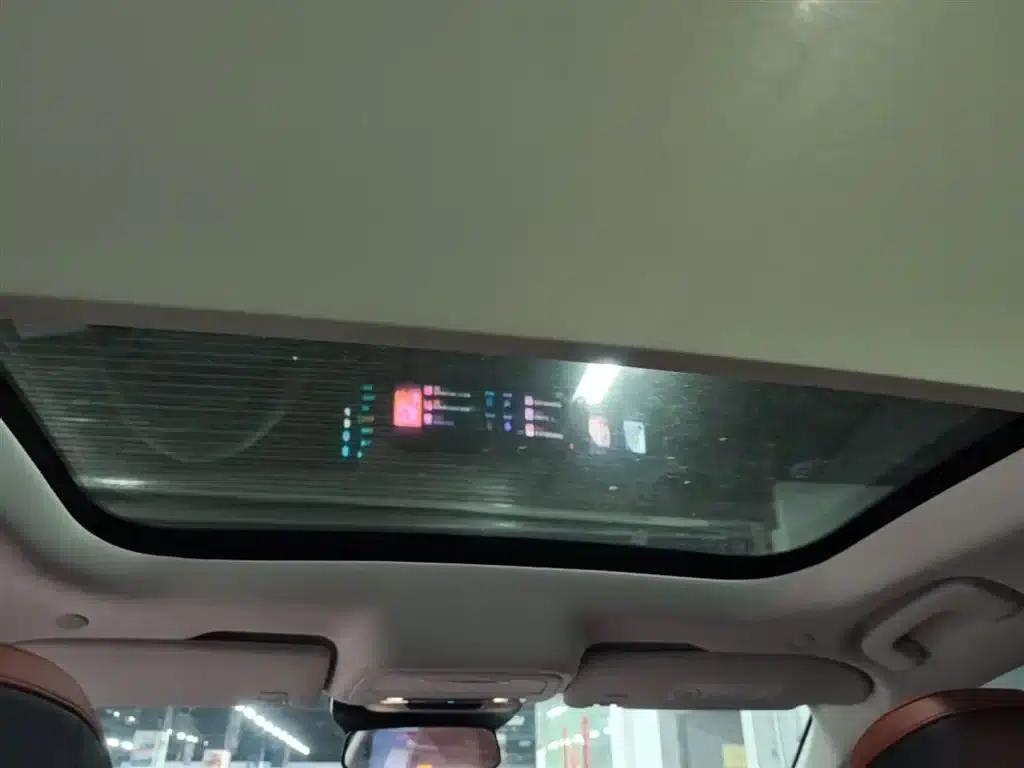Lincoln Z 2025 2.0T Premium Edition — миниатюра 18