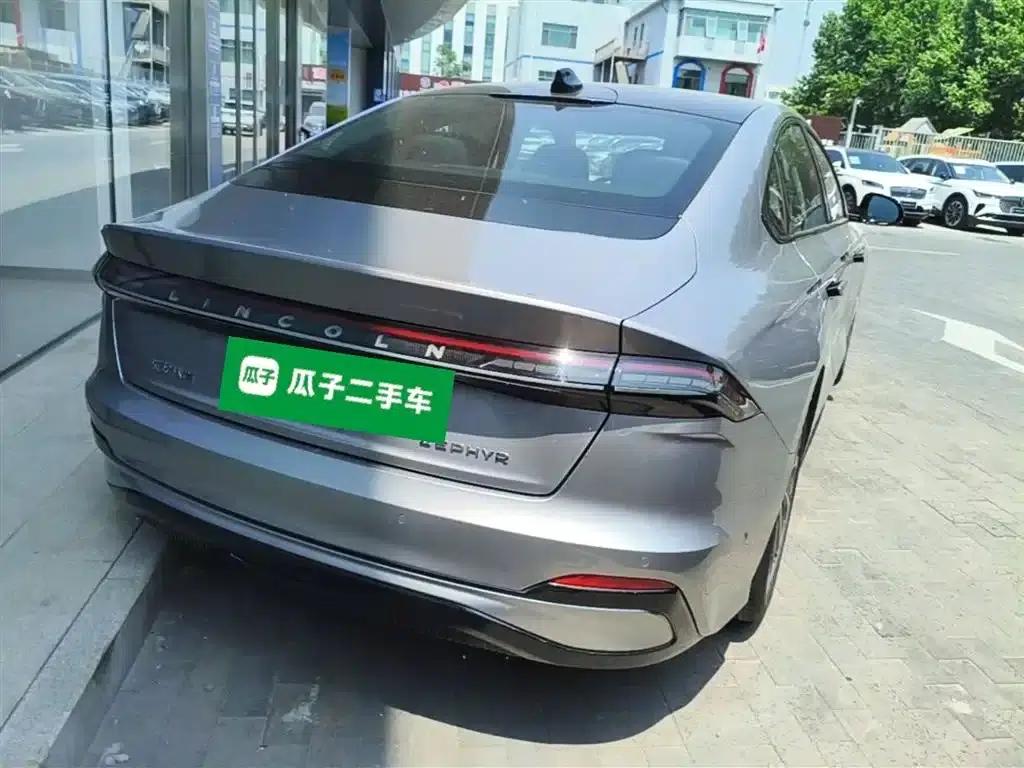 Lincoln Z 2024 2.0T Two-Wheel Drive Premium Hybrid — миниатюра 12
