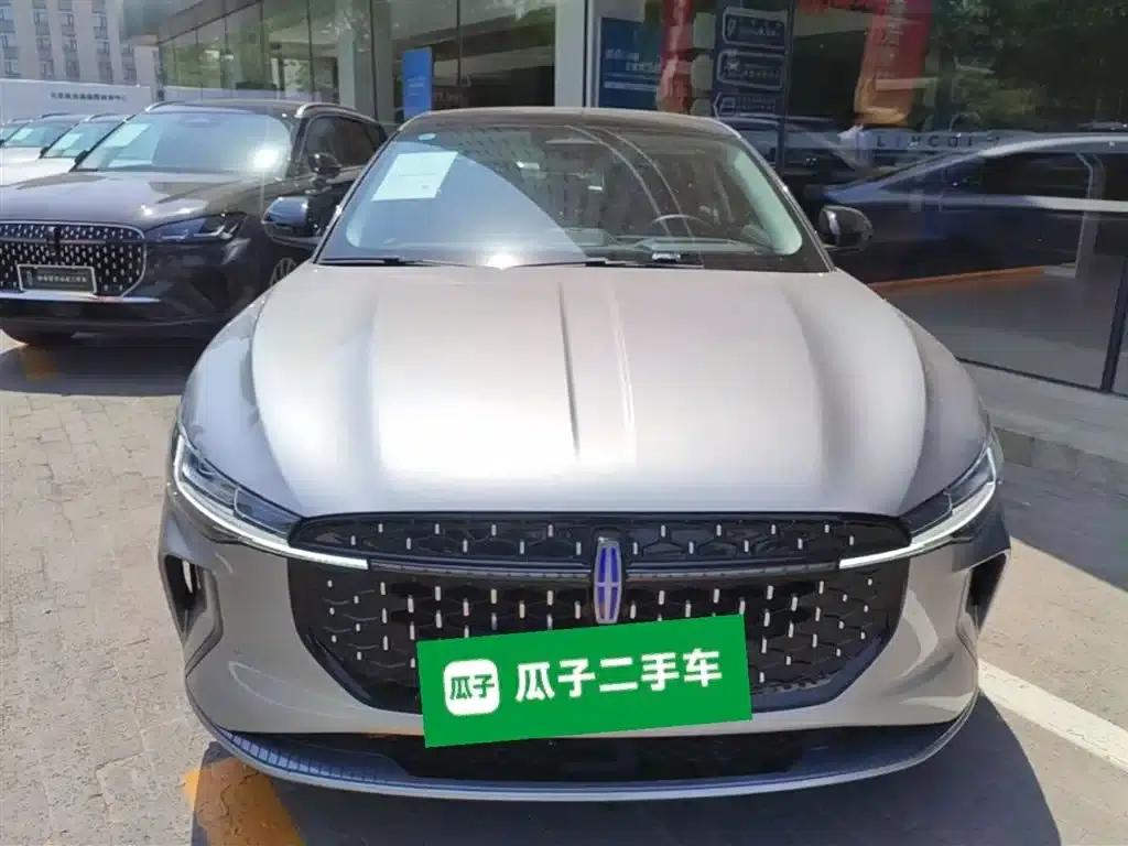 Lincoln Z 2024 2.0T Two-Wheel Drive Premium Hybrid — миниатюра 5