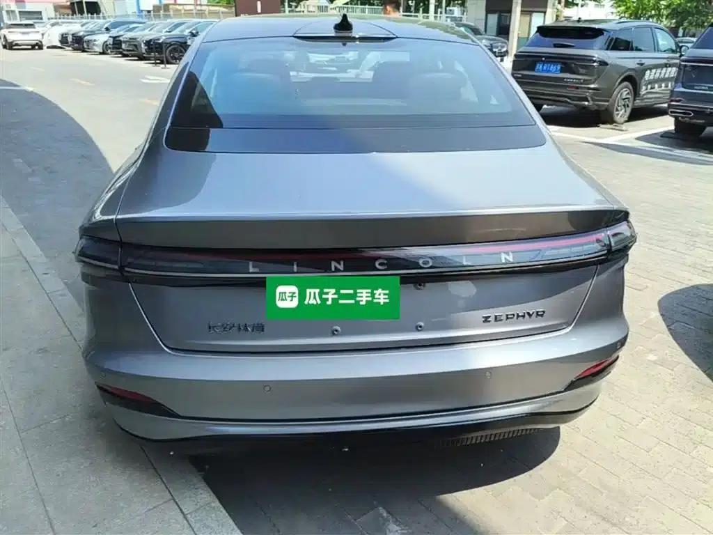 Lincoln Z 2024 2.0T Two-Wheel Drive Premium Hybrid — миниатюра 10