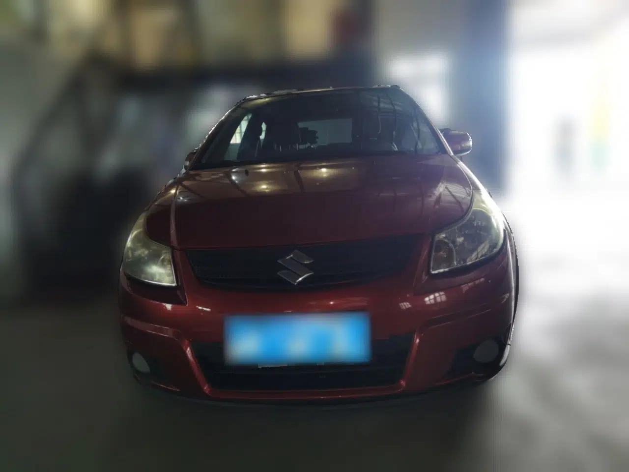 Suzuki SX4 2010 Hatchback 1.6L Automatic Champion Limited Edition — миниатюра 2