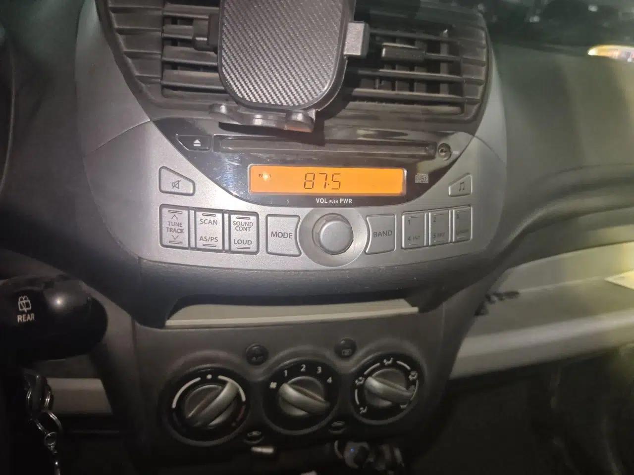 Suzuki Alto 2013 1.0L Manual Luxury Model — миниатюра 14