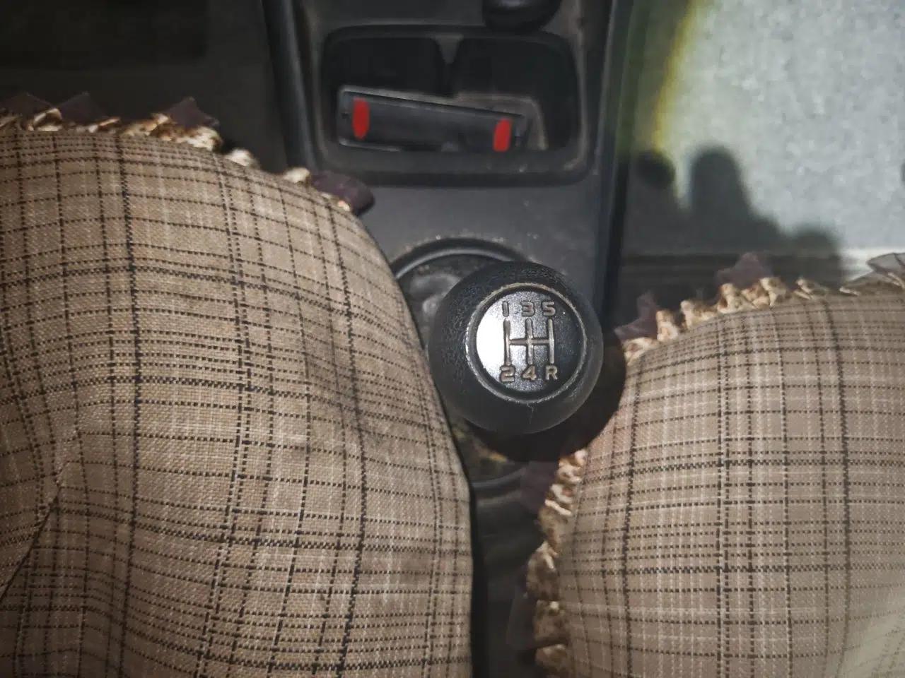 Suzuki Alto 2013 1.0L Manual Luxury Model — миниатюра 15