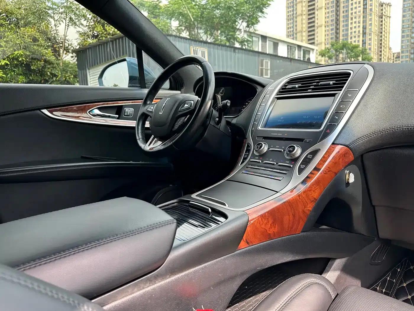 Lincoln MKX 2015 2.7T AWD Premium Edition — миниатюра 6