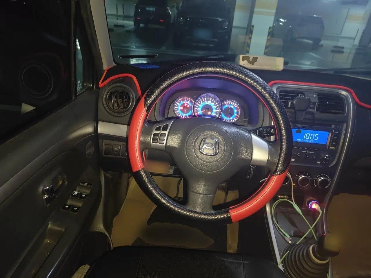 Suzuki Wagon R X5 2013 Luxury Edition 1.4L Standard Model — миниатюра 11