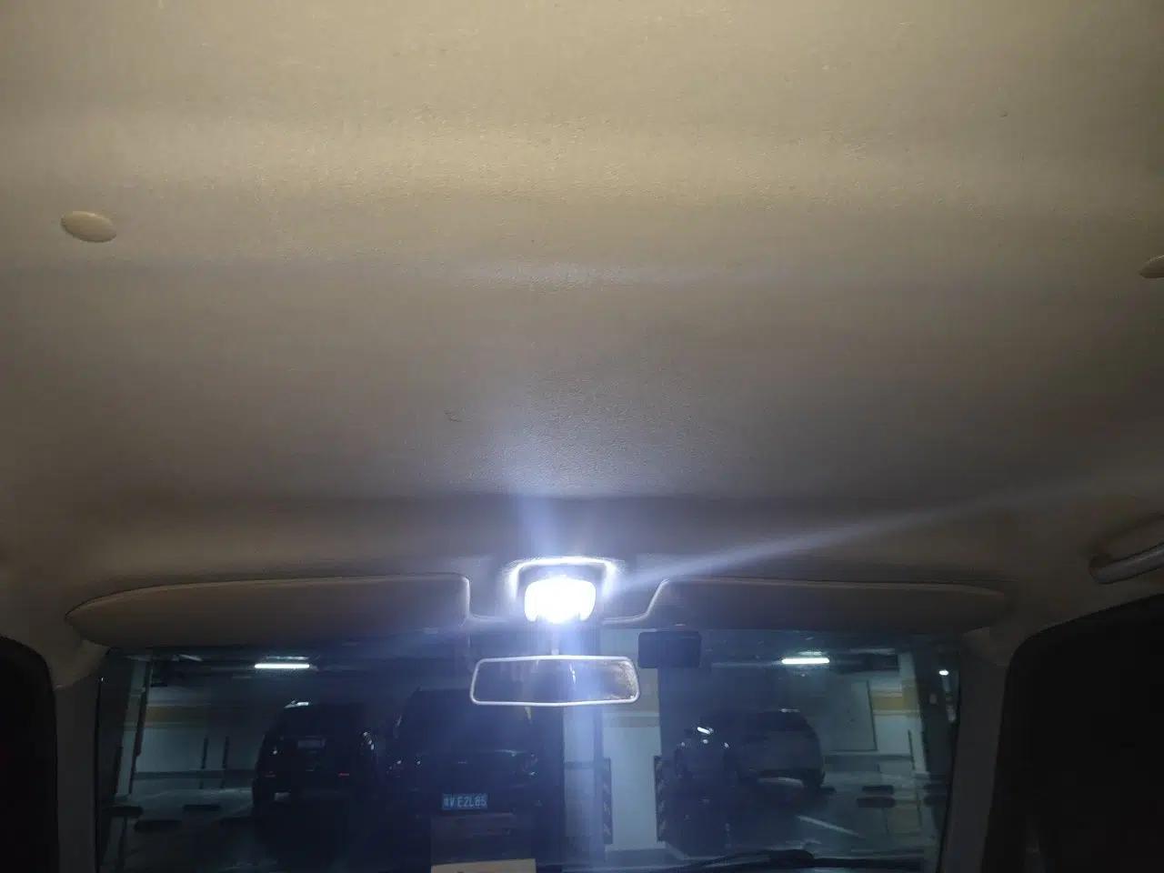 Suzuki Wagon R X5 2013 Luxury Edition 1.4L Standard Model — миниатюра 19
