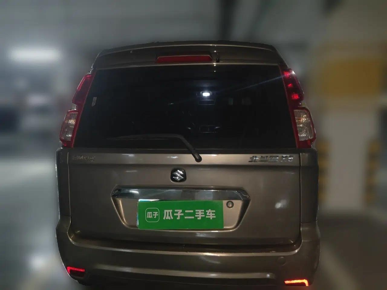 Suzuki Wagon R X5 2013 Luxury Edition 1.4L Standard Model — миниатюра 5