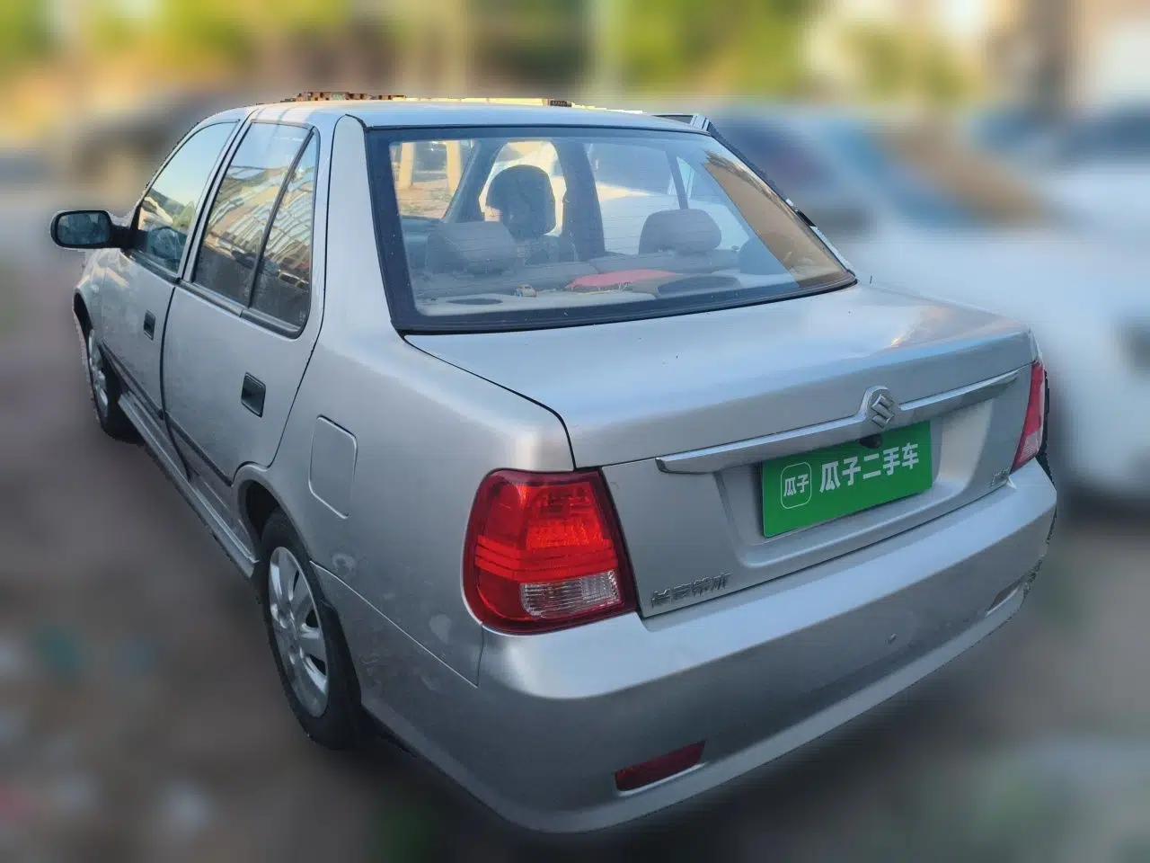 Suzuki Lingyang 2012 1.3L Standard Version — миниатюра 4
