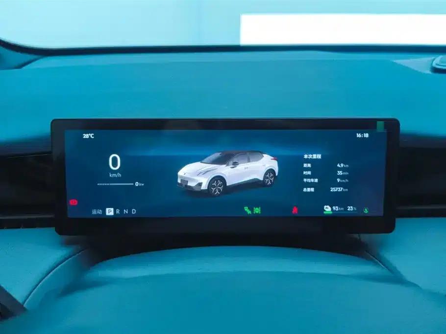 Lynk & Co Z20 2025 Model 530km RWD Pro — миниатюра 14