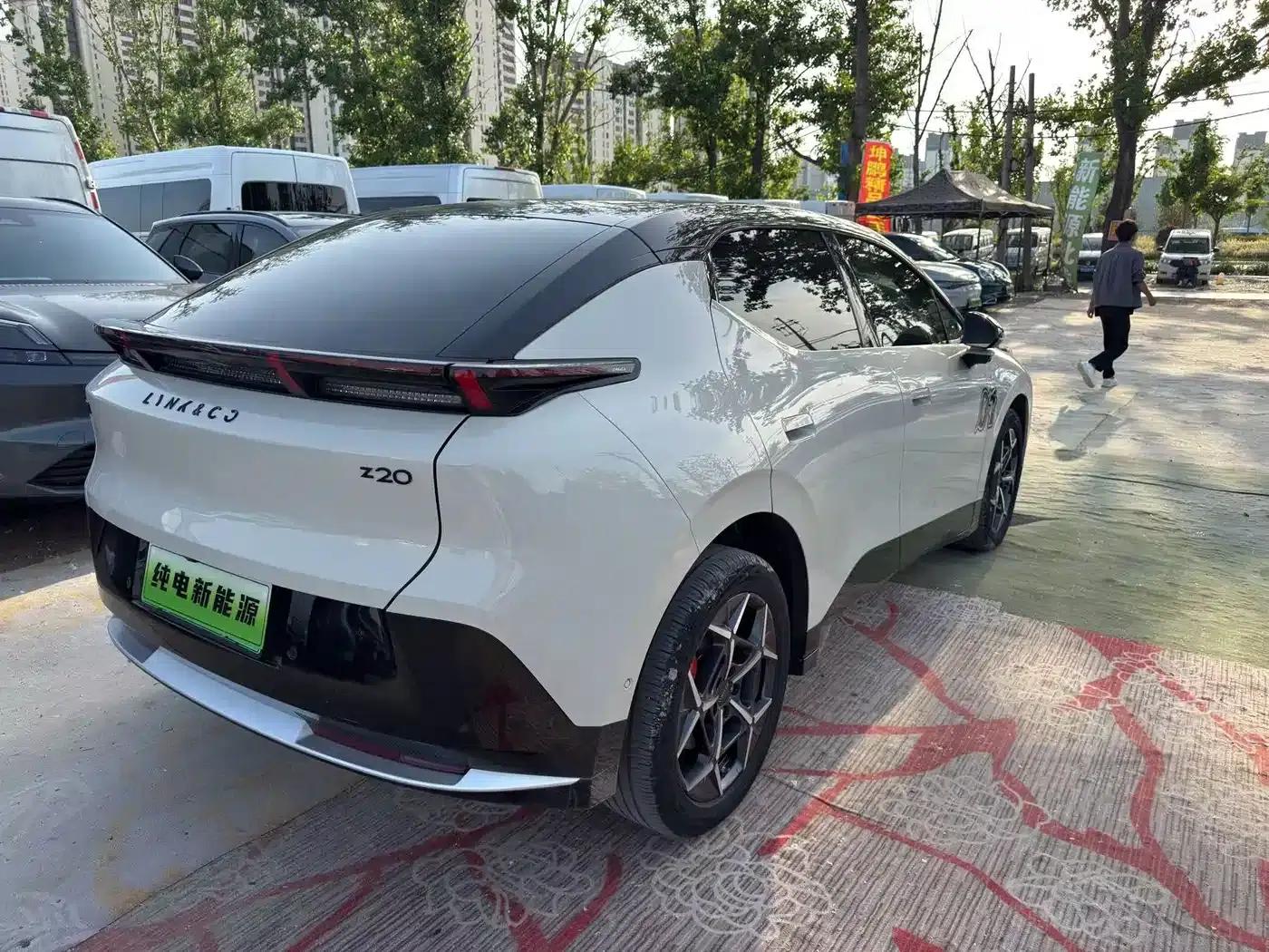 Lynk & Co Z20 2025 Model 530km RWD Max Sunrise Edition — миниатюра 7