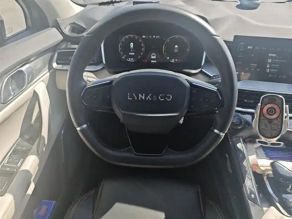 Lynk & Co 06 EM-P 2020 PHEV Plus — миниатюра 6