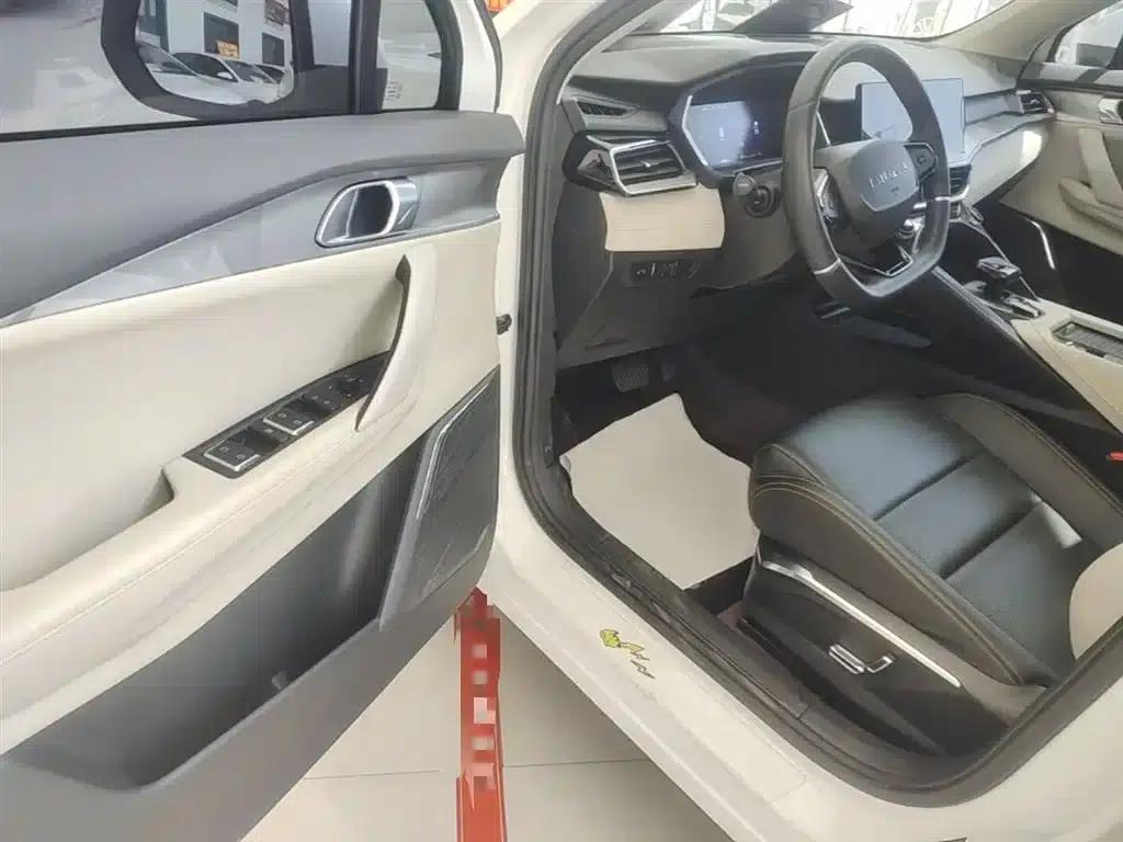 Lynk & Co 06 EM-P 2020 PHEV Plus — миниатюра 16