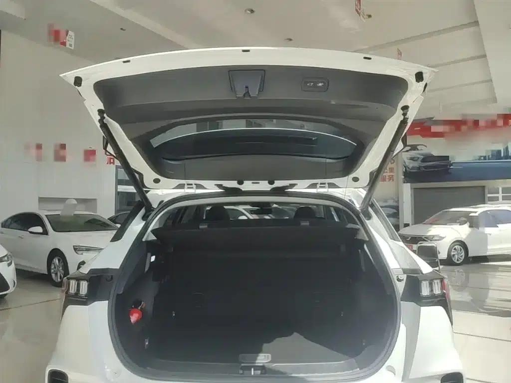 Lynk & Co 06 EM-P 2020 PHEV Plus — миниатюра 19