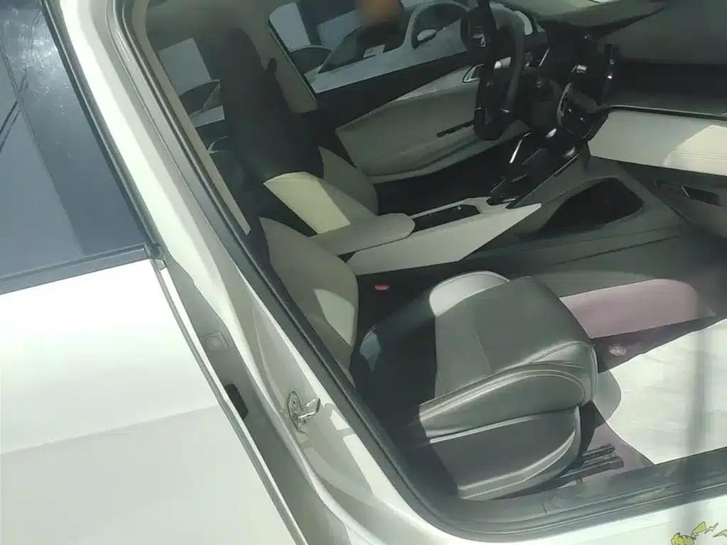 Lynk & Co 06 EM-P 2020 PHEV Plus — миниатюра 25