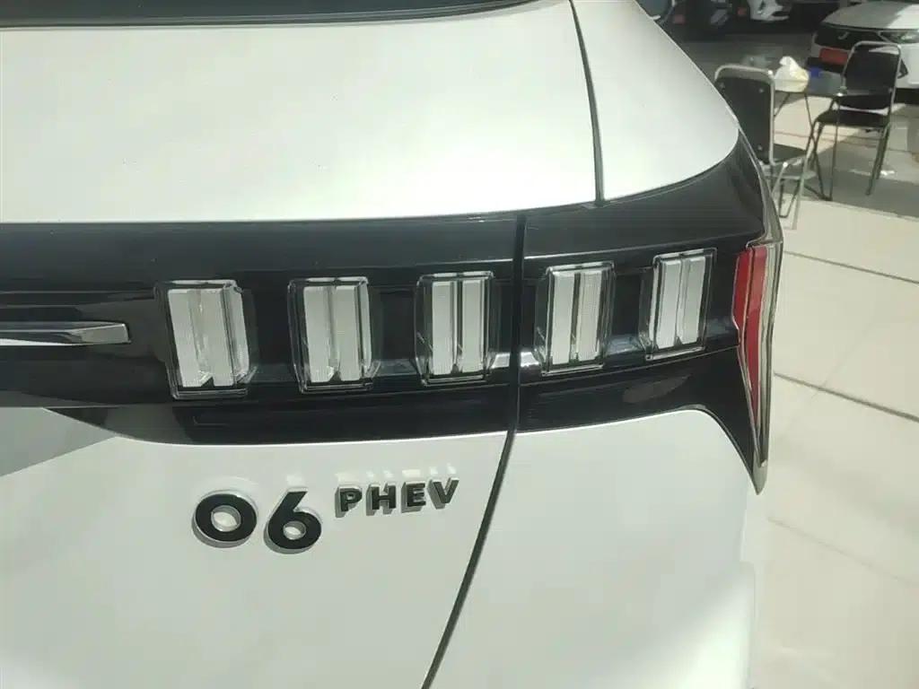 Lynk & Co 06 EM-P 2020 PHEV Plus — миниатюра 8