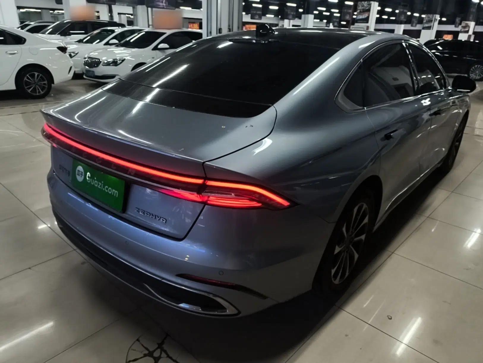 Lincoln Z 2025 2.0T Prestige Edition — миниатюра 6