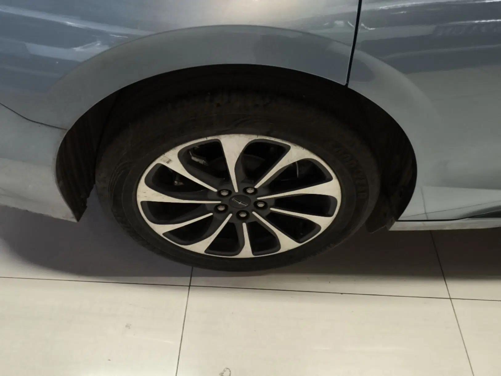 Lincoln Z 2025 2.0T Prestige Edition — миниатюра 10