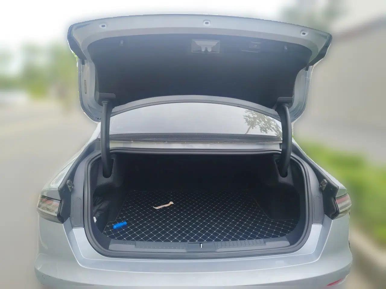 Lincoln Z 2022 iXiang Zunyi Edition — миниатюра 20