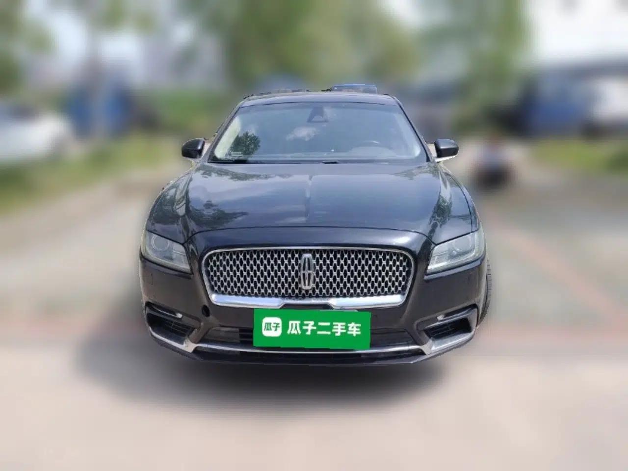Lincoln Continental 2017 2.0T Two-Wheel Drive Deluxe Edition — миниатюра 2