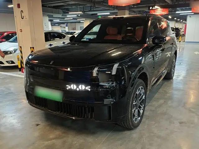 Lynk & Co 900 2025 1.5T Ultra