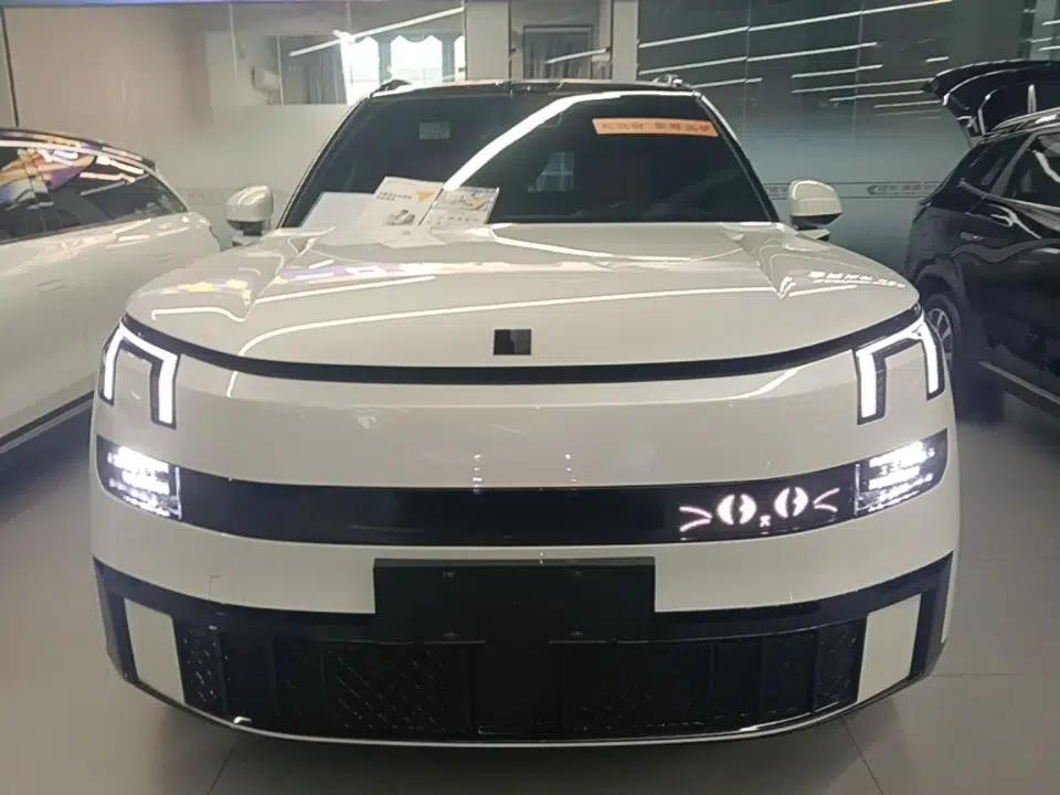 Lynk & Co 900 2025 1.5T Ultra — миниатюра 2