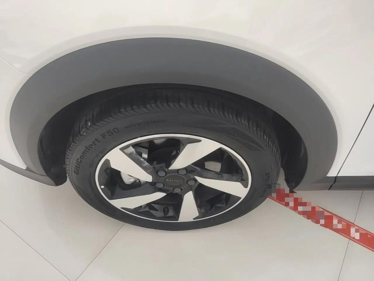 Lynk & Co 06 EM-P 2020 PHEV Plus — миниатюра 8