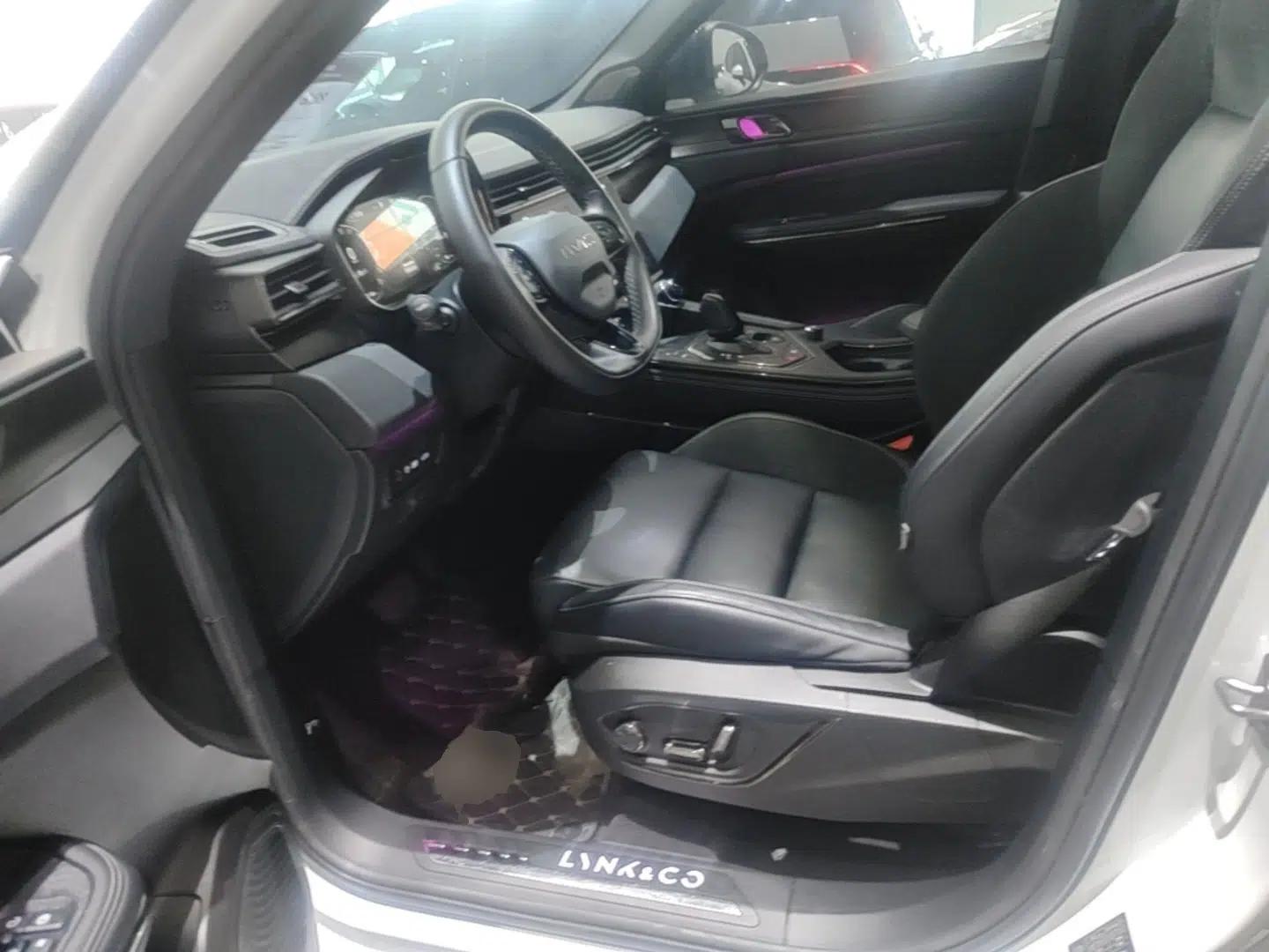 Lynk & Co 01 EM-P 2021 1.5TD PHEV Halo — миниатюра 18