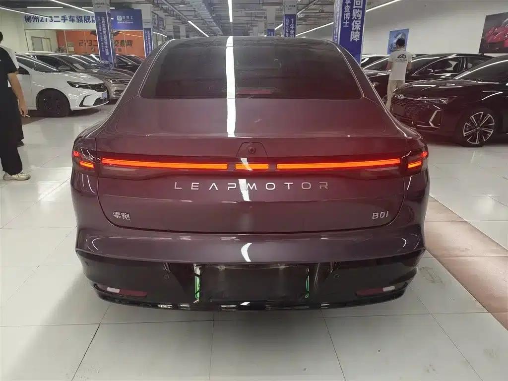 Leapmotor B01 2025 Model 550 LiDAR Edition — миниатюра 8