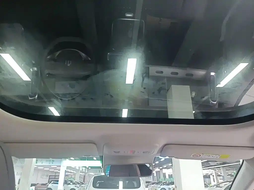 Leapmotor B01 2025 Model 550 LiDAR Edition — миниатюра 18