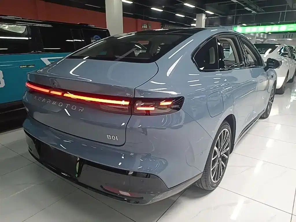Leapmotor B01 2025 Model 550 LiDAR Edition — миниатюра 7