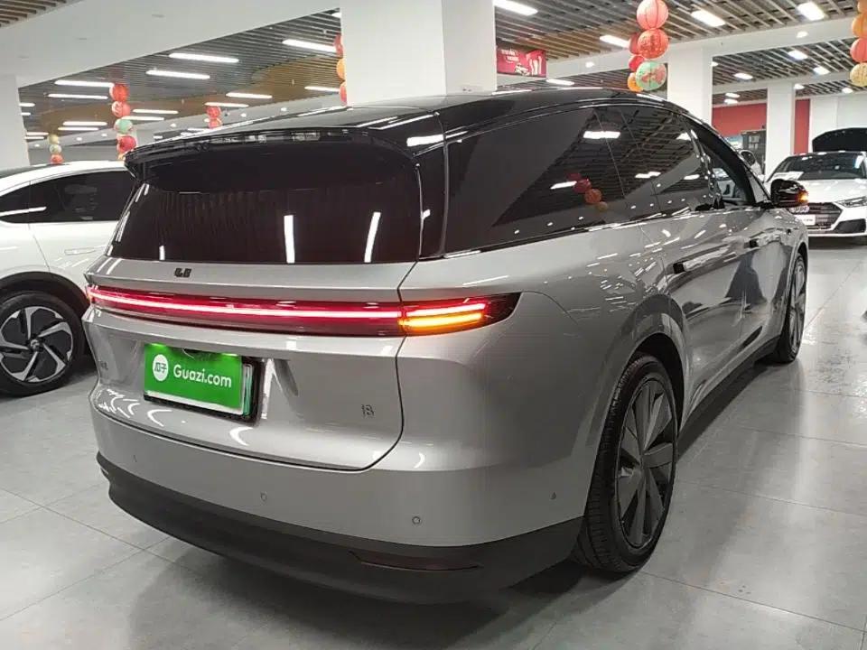 Li Auto i8 2025 Model Standard Version — миниатюра 6