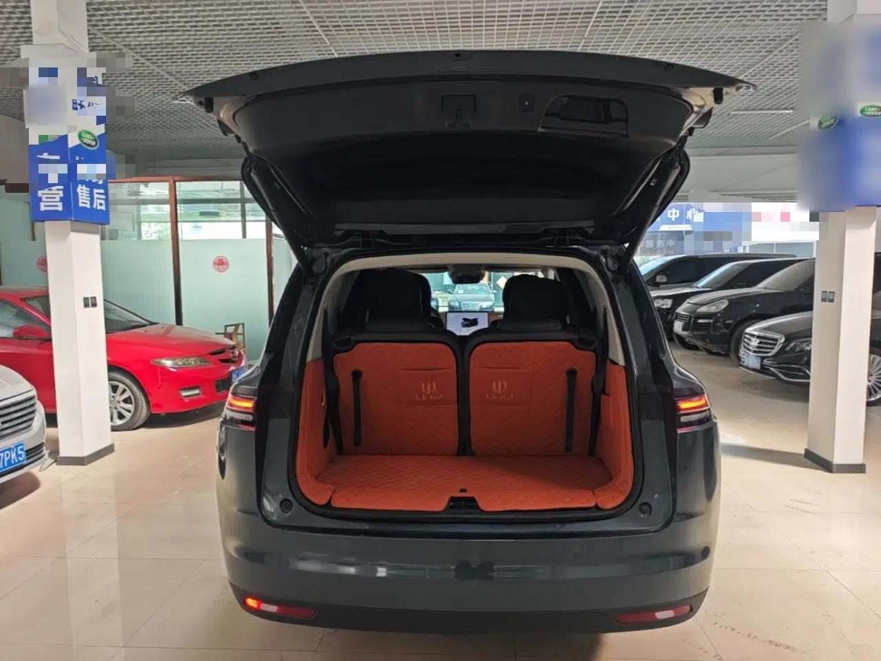 Leapmotor C16 2024 Range-Extended 200 Luxury Edition — миниатюра 21